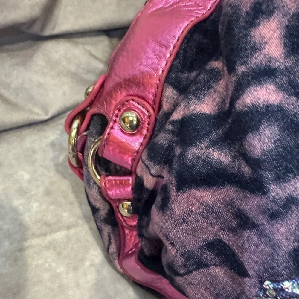 Rare Ed Hardy Large‎ Tye Dye Hobo Metallic Crystal Tattoo. Amazing NWOT